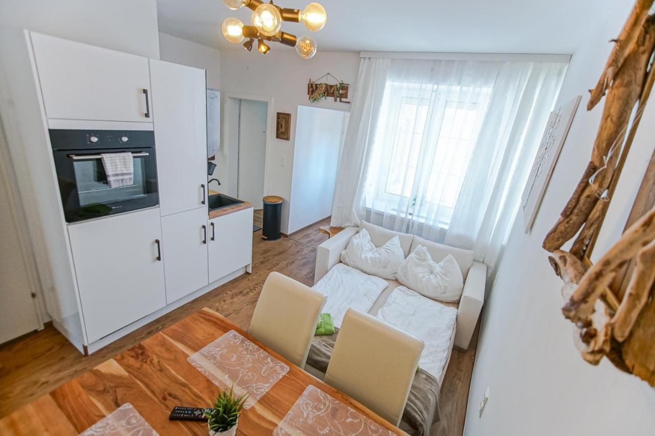 Auszeit Steiraland 7 Mit Ueberdachten Balkon Und Parkplatz 레오벤 외부 사진