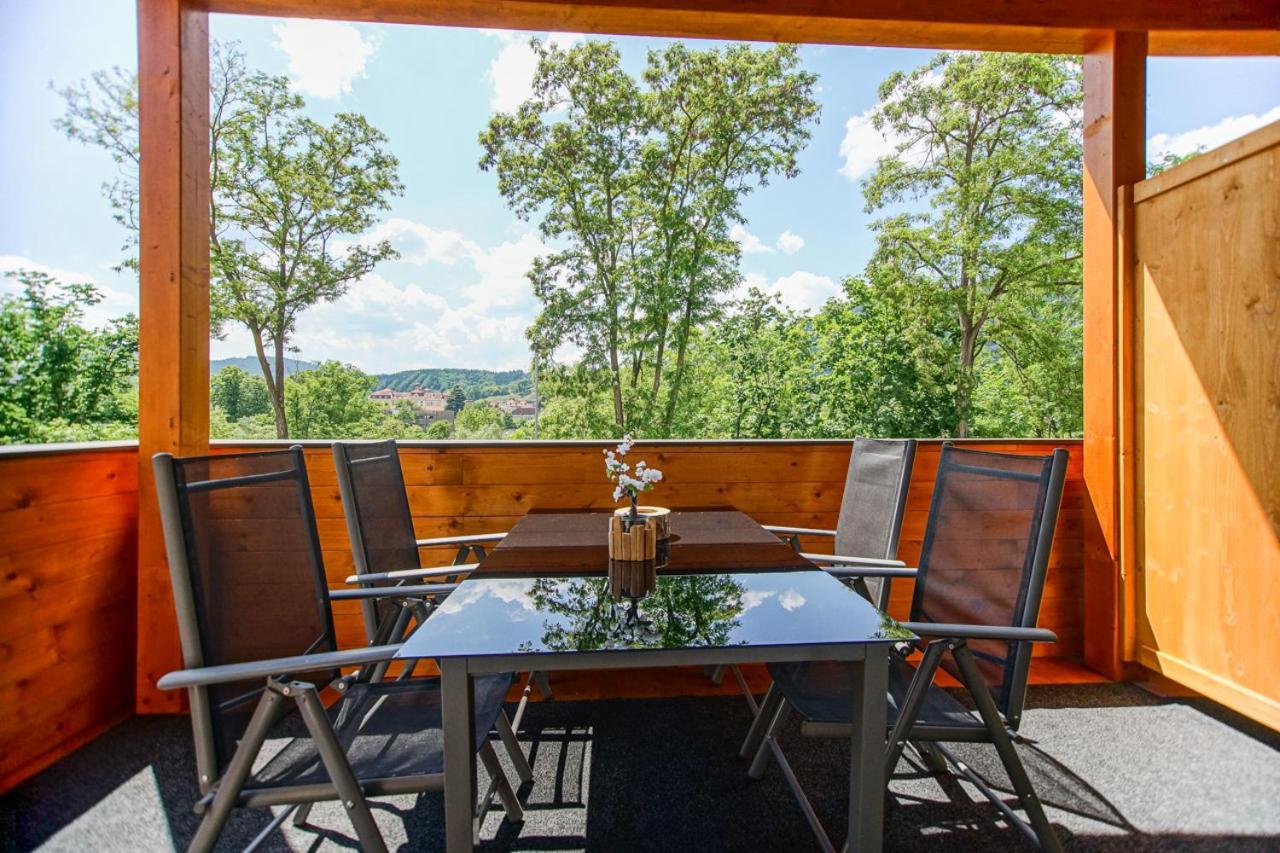 Auszeit Steiraland 7 Mit Ueberdachten Balkon Und Parkplatz 레오벤 외부 사진
